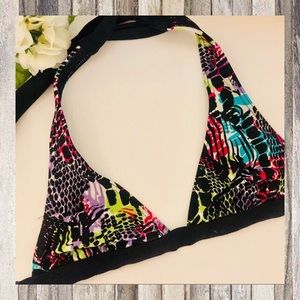 Rip Curl Swim Top - FREE MAKEUP W PURCHASE